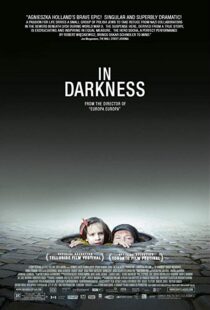دانلود فیلم In Darkness 201113748-1836996477