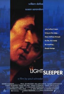 دانلود فیلم Light Sleeper 1992381643-1070360897