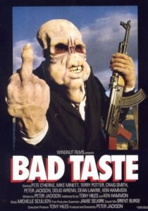 دانلود فیلم Bad Taste 1987388435-1360048855