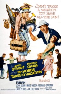 دانلود فیلم Mr. Hobbs Takes a Vacation 1962424193-51637165